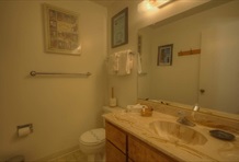 RedAwning Kingsbury Circle Holiday home